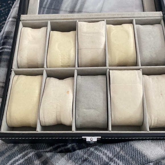 Watch/bracelet /bangle case - Picture 6 of 9